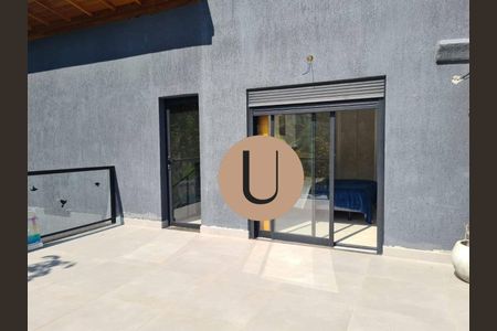 6_photo/94cf01c847.84a8f00df0fcd811-ATLAS-679895a7-d725-4ea7-8a46-69dc641da4b1.jpg de casa à venda com 4 quartos, 300m² em Jardim Angela Maria, Carapicuíba