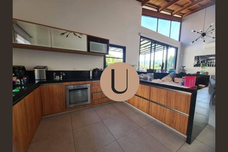 32_photo/94cf01c847.84a8f00df0fcd811-ATLAS-7cd8498e-c099-498f-ba3b-1fb20214181b.jpg de casa à venda com 4 quartos, 300m² em Jardim Angela Maria, Carapicuíba