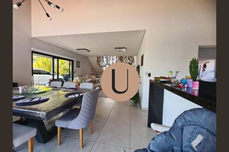 34_photo/94cf01c847.84a8f00df0fcd811-ATLAS-98cd8b70-becb-4c9b-adeb-9fdd9fb13bac.jpg de casa à venda com 4 quartos, 300m² em Jardim Angela Maria, Carapicuíba