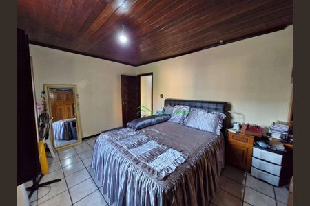 7_photo/94cf01c8a7.49e5f4e107e90c19-ATLAS-2c1d29a1-5b78-4027-b8ba-f45c7c92d8d9.jpg de casa à venda com 2 quartos, 486m² em Jardim Angela Maria, Carapicuíba