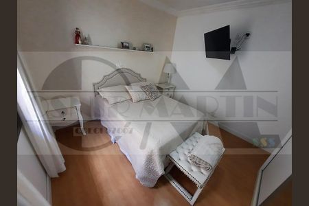 8_photo/94cf01c975.08798e92c4495a9b-ATLAS-3226a1f6-e3b9-44b6-ba78-cdd5fcc23cab.jpg de casa à venda com 3 quartos, 258m² em Jardim Angela Maria, Carapicuíba