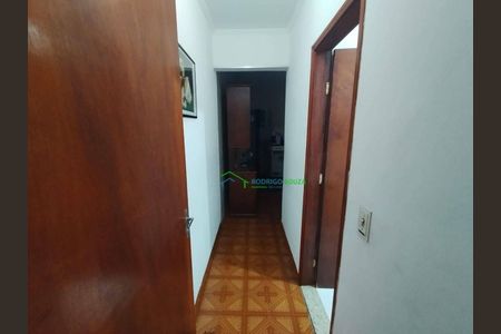 6_photo/94cf01caf7.edf2212802869f81-ATLAS-4925a9a1-e62d-4a10-b16d-5bc2c5b41644.jpg de casa à venda com 2 quartos, 300m² em Vila Sao Jorge, Carapicuíba