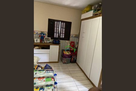 3_photo/94cf01cd83.f150a0c185783a4a-ATLAS-13cad5c8-e916-4eff-ad8e-8aa63da7d828.jpg de casa à venda com 3 quartos, 300m² em Vila Silva Ribeiro, Carapicuíba