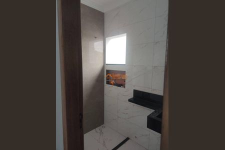 11_photo/94cf01ce95.6618d879b31b9a75-ATLAS-8aaa0bd3-6fde-47b6-914e-a4622cc307b1.jpg de casa à venda com 2 quartos, 75m² em Jardim Angela Maria, Carapicuíba
