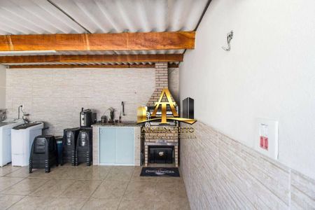 17_photo/94cf01d063.d5a0f355ba531730-ATLAS-7558e472-78e6-4ce5-8545-dd7cc47a48ef.jpg de casa à venda com 3 quartos, 247m² em Vila Maria Helena, Carapicuíba