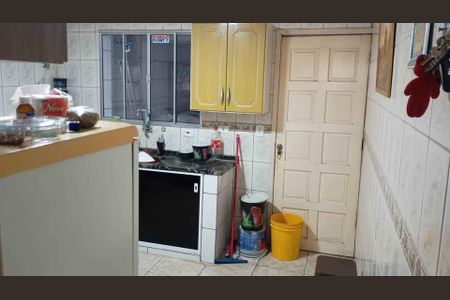 4_photo/94cf01d621.ceff8192393c33de-ATLAS-5f2e8792-fcdc-41d3-8053-efbbd3a8b0e0.jpg de casa à venda com 2 quartos, 115m² em Conjunto Habitacional Presidente Castelo Branco, Carapicuíba