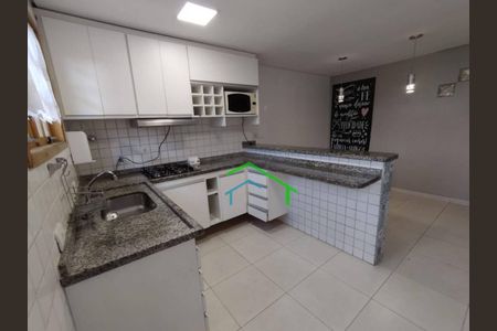 11_photo/94cf01dab1.6618d879b31b9a75-ATLAS-2bd7133c-5464-4cfa-96c2-5c3c7d4e1d1f.jpg de casa para alugar com 3 quartos, 200m² em Jardim Boa Vista, Carapicuíba