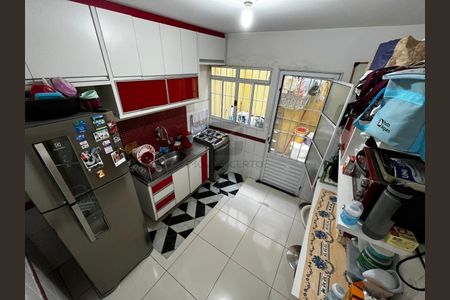 4_photo/94cf01dd1f.677a6e432b8b8582-ATLAS-2c3ec84c-a458-4f41-bed7-c4e78ddba17d.jpg de apartamento à venda com 2 quartos, 42m² em Centro, Carapicuíba