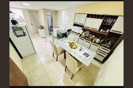 35_photo/94cf01e831.c0b639fe60a48f29-ATLAS-a762faa6-ce24-4848-af01-97d0983c0d76.jpg de casa à venda com 4 quartos, 200m² em Centro, Carapicuíba