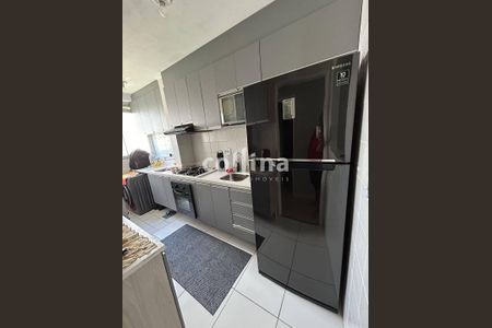 5_photo/94cf01e8e1.ceff8192393c33de-ATLAS-742c2dda-a1d2-475f-a010-4592dee5bb17.jpg de apartamento à venda com 2 quartos, 51m² em Vila Caldas, Carapicuíba