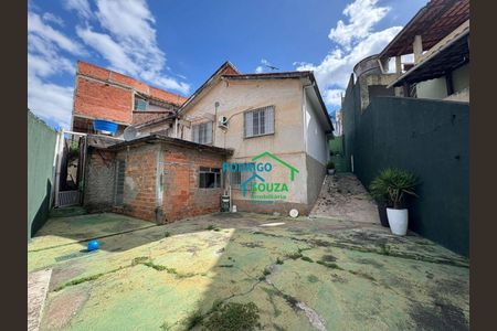 4_photo/94cf01e96d.ceff8192393c33de-ATLAS-1d8f188d-5b80-4600-a0e0-e3e54e905ae6.jpg de casa à venda com 6 quartos, 160m² em Jardim das Belezas, Carapicuíba