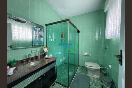 8_photo/94cf01e96d.ceff8192393c33de-ATLAS-3c8e346f-b865-4c4d-bf2e-94e664e2d37c.jpg de casa à venda com 6 quartos, 160m² em Jardim das Belezas, Carapicuíba