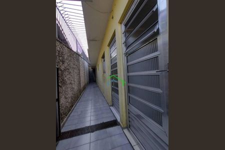 12_photo/94cf01ec75.73f255d6790eb60c-ATLAS-3c643b1e-0b3d-463e-a453-d9fe20eb714b.jpg de casa à venda com 3 quartos, 150m² em Vila Caldas, Carapicuíba