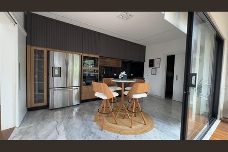 5_photo/94cf01eeb5.5361f30ed3911e6d-ATLAS-259ef063-287a-4ca6-b6aa-fe9b71e678f2.jpg de casa para alugar com 3 quartos, 300m² em Vila Caldas, Carapicuíba