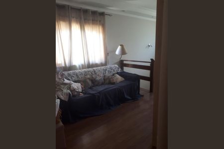 7_photo/94cf01eebd.ceff8192393c33de-ATLAS-4b90c7d0-79aa-4c0b-b670-85b8dd3b00bd.jpg de casa à venda com 4 quartos, 307m² em Vila Caldas, Carapicuíba