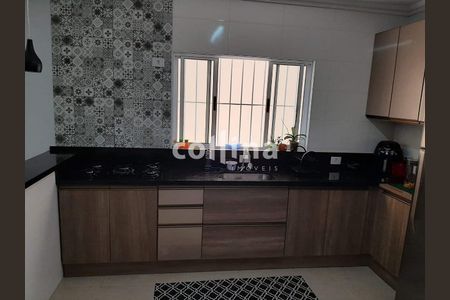 11_photo/94cf01eebd.ceff8192393c33de-ATLAS-6511db2a-be0f-4db3-befb-d518140ea641.jpg de casa à venda com 4 quartos, 307m² em Vila Caldas, Carapicuíba