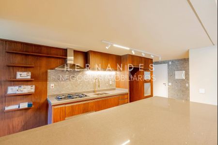 5_photo/94cf01f665.be0f0cb29c6fe728-ATLAS-14e4e579-b138-4d15-a9ae-dd9a5fd3cae1.jpg de apartamento à venda com 4 quartos, 190m² em Tamboré, Barueri