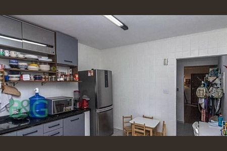 7_photo/94cf01fc8f.04f4efb4ec0e2ec3-ATLAS-ce7dbfcd-3ccb-4db6-81f5-e7a805ee39a8.jpg de casa à venda com 2 quartos, 110m² em Jardim Santa Cecilia, Barueri