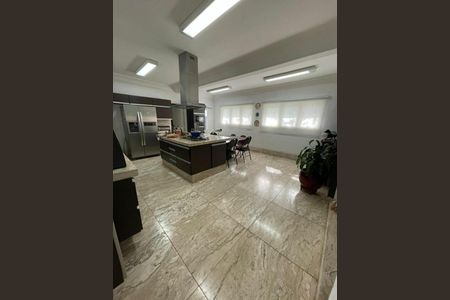 12_photo/94cf0200eb.c54b499e30a4c429-ATLAS-3bcf861e-8d26-4af7-a551-be887213cb4e.jpg de casa de condomínio à venda com 5 quartos, 850m² em Residencial Tambore, Barueri