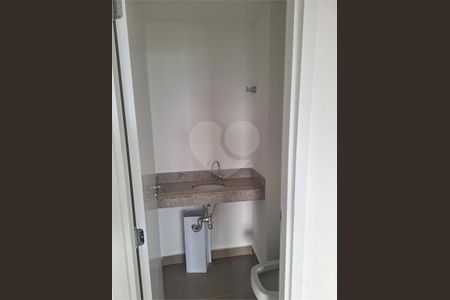 3_photo/94cf020801.cc80a849dbb3670d-ATLAS-2f1ecd88-44b3-4ef9-93e4-43900988e7e2.jpg de casa à venda com 3 quartos, 100m² em Residencial Tambore, Barueri