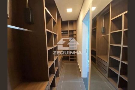 5_photo/94cf02086b.ceff8192393c33de-ATLAS-2cb065aa-95a5-4db4-a9fa-d4dd51885cb9.jpg de casa à venda com 4 quartos, 536m² em Centro Comercial Jubran, Barueri