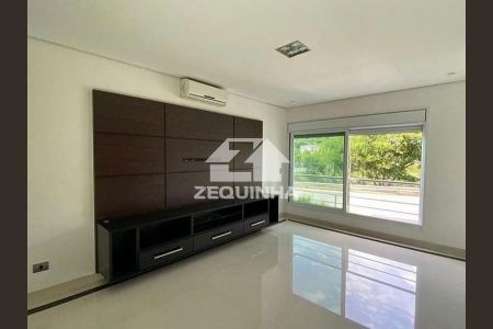 3_photo/94cf02086b.ceff8192393c33de-ATLAS-5fce10e7-c8a1-4b8e-b7d6-5831083e7874.jpg de casa à venda com 4 quartos, 536m² em Centro Comercial Jubran, Barueri