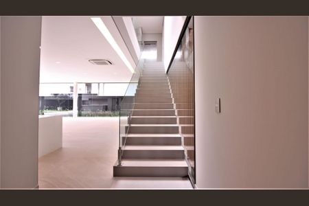 13_photo/94cf020887.ceff8192393c33de-ATLAS-8aaf10e4-fb15-452b-bd75-6dff410ddb01.jpg de casa à venda com 5 quartos, 510m² em Centro Comercial Jubran, Barueri