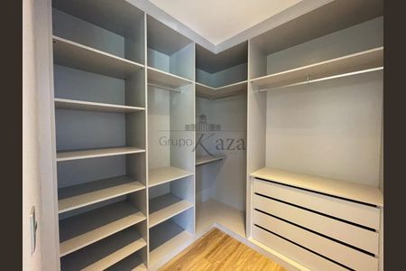 31_photo/94cf020f55.3186f84f4f11a7d0-ATLAS-606af342-ad3e-4be9-a99a-cb0f62d64e40.jpg de casa à venda com 4 quartos, m² em Centro Comercial Jubran, Barueri