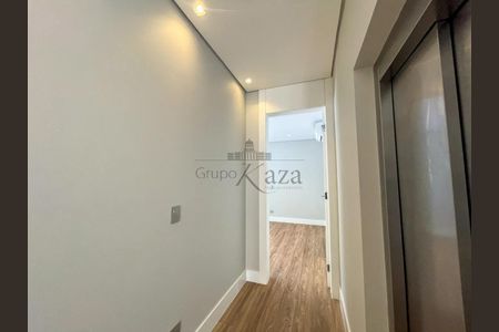 38_photo/94cf020f55.3186f84f4f11a7d0-ATLAS-654c05eb-4f04-4ff7-b979-8c4fe7feaf57.jpg de casa à venda com 4 quartos, m² em Centro Comercial Jubran, Barueri