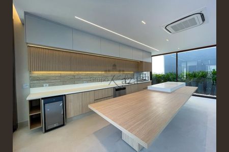 8_photo/94cf020f55.3186f84f4f11a7d0-ATLAS-a4c6045d-2ba0-420c-9831-3cd58f2a8fe8.jpg de casa à venda com 4 quartos, m² em Centro Comercial Jubran, Barueri