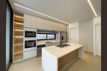 6_photo/94cf020f55.3186f84f4f11a7d0-ATLAS-fdcd1982-4d2e-4d3b-942a-c8d8f7ef68a3.jpg de casa à venda com 4 quartos, m² em Centro Comercial Jubran, Barueri