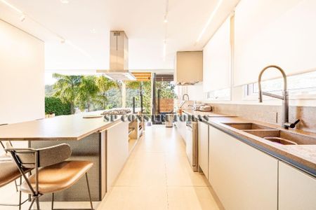 10_photo/94cf020f55.32c0035a2d7ec4b3-ATLAS-c3079d9e-4477-4ade-8413-4b22f5c2bcd5.jpg de casa à venda com 5 quartos, 485m² em Barueri, Barueri