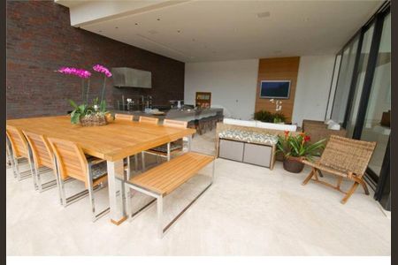 10_photo/94cf02123b.98319c766f537efd-ATLAS-450683b5-d332-4eaa-baca-6b8d20c441da.jpg de casa à venda com 5 quartos, 1702m² em Alphaville Empresarial, Barueri