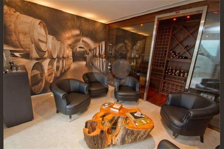 6_photo/94cf02123b.98319c766f537efd-ATLAS-9269ac3d-5f6b-44cb-90c2-e9f6b8ae462d.jpg de casa à venda com 5 quartos, 1702m² em Alphaville Empresarial, Barueri