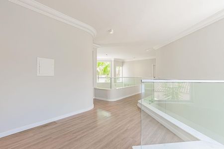 99_photo/94cf02136b.44a6e81764e59cba-ATLAS-7f80d740-4fb3-4a72-89b8-33ee0b017c0d.jpg de casa para alugar com 4 quartos, 553m² em Alphaville Residencial Zero, Barueri