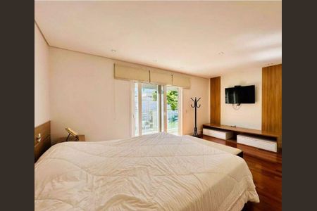 13_photo/94cf021373.ceff8192393c33de-ATLAS-48cf021a-dc2e-4142-9989-aef969df0b1d.jpg de casa para alugar com 4 quartos, 683m² em Alphaville Residencial Zero, Barueri