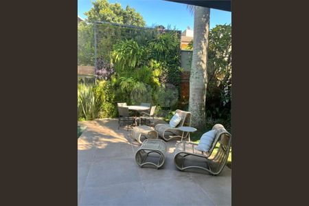 9_photo/94cf021477.3ddf5e48fefe922b-ATLAS-538e7b41-47df-4e16-9124-33dc4863b698.jpg de casa de condomínio à venda com 4 quartos, 550m² em Alphaville Residencial Um, Barueri