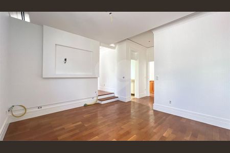 7_photo/94cf0214a7.15604e16f11eddfa-ATLAS-30fce9e8-ae5a-4173-bef8-db5b989cd562.jpg de casa de condomínio à venda com 5 quartos, 1500m² em Alphaville Residencial Um, Barueri