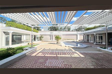 9_photo/94cf0214a7.15604e16f11eddfa-ATLAS-9e28f30c-9f3a-40fe-aa40-bfb9ca9b3b33.jpg de casa de condomínio à venda com 5 quartos, 1500m² em Alphaville Residencial Um, Barueri