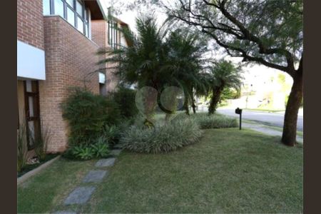 7_photo/94cf02151b.e6f02a1e96aef2b1-ATLAS-49a477ad-3404-4fce-b033-5cf98f456b88.jpg de casa de condomínio para alugar com 5 quartos, 900m² em Alphaville Residencial Um, Barueri