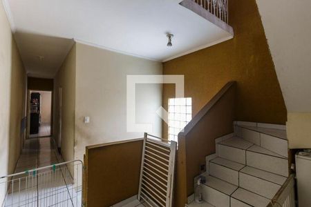 22_photo/94cf0232c3.ce0e127f29cc1409-ATLAS-3220183b-596e-4621-9ed1-3122ecd1d201.jpg de casa à venda com 3 quartos, 250m² em Jardim dos Camargos, Barueri