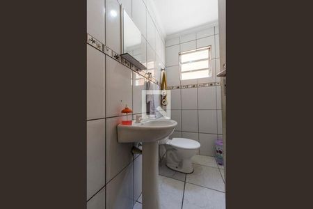 12_photo/94cf0232c3.ce0e127f29cc1409-ATLAS-390f11f5-acc3-4229-99dc-38f2a4e0ba24.jpg de casa à venda com 3 quartos, 250m² em Jardim dos Camargos, Barueri