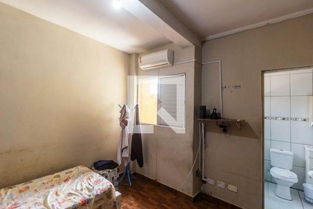 45_photo/94cf0232c3.ce0e127f29cc1409-ATLAS-ffb25d87-de03-4be3-a294-0436ca11b2fc.jpg de casa à venda com 3 quartos, 250m² em Jardim dos Camargos, Barueri