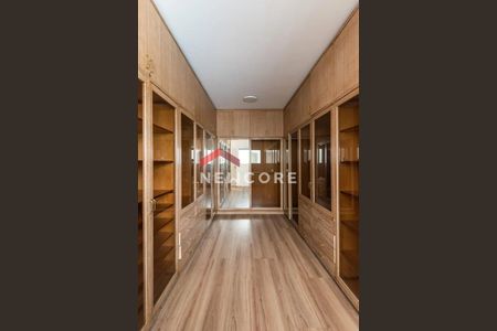 11_photo/94cf023389.dd810fae21d85007-ATLAS-51b5fd7a-daa6-4a32-bdbd-1b0835149b8e.jpg de casa à venda com 4 quartos, 780m² em Alphaville Residencial Dois, Barueri