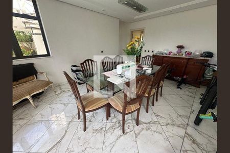 19_photo/94cf023529.ffab5f8d7139d79c-ATLAS-9e16d793-e9be-4fd7-8283-616392ef60d9.jpg de casa à venda com 7 quartos, 833m² em Alphaville Residencial Dois, Barueri