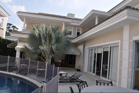 4_photo/94cf0235d9.9e8826600a2f05bd-ATLAS-9e952550-d823-47dc-a977-614f6c922fa2.jpg de casa de condomínio à venda com 5 quartos, 703m² em Jardim Paulista, Barueri