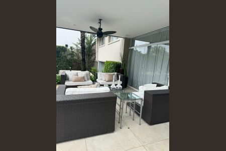 10_photo/94cf023617.70edc2b185d14f45-ATLAS-8c965c38-2bdc-43df-9944-fd9cd8bdd38a.jpg de casa para alugar com 4 quartos, 520m² em Jardim Paulista, Barueri