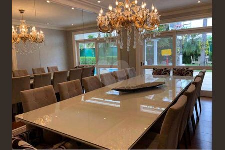 11_photo/94cf023669.51e9d72e285c0521-ATLAS-da82b18f-0250-4803-8d89-28c800bcd00a.jpg de casa de condomínio à venda com 5 quartos, 900m² em Jardim Paulista, Barueri