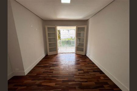 7_photo/94cf023819.f468b0c7bf094498-ATLAS-1bd6dce5-e1f3-46ae-b886-93e7c8465f55.jpg de casa à venda com 5 quartos, 1606m² em Jardim Paulista, Barueri