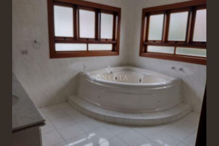 7_photo/94cf023859.93b8fa184532727f-ATLAS-734901f6-ab2e-42ca-b5b2-e99b0c6e63e4.jpg de casa para alugar com 4 quartos, 440m² em Alphaville Residencial Um, Barueri